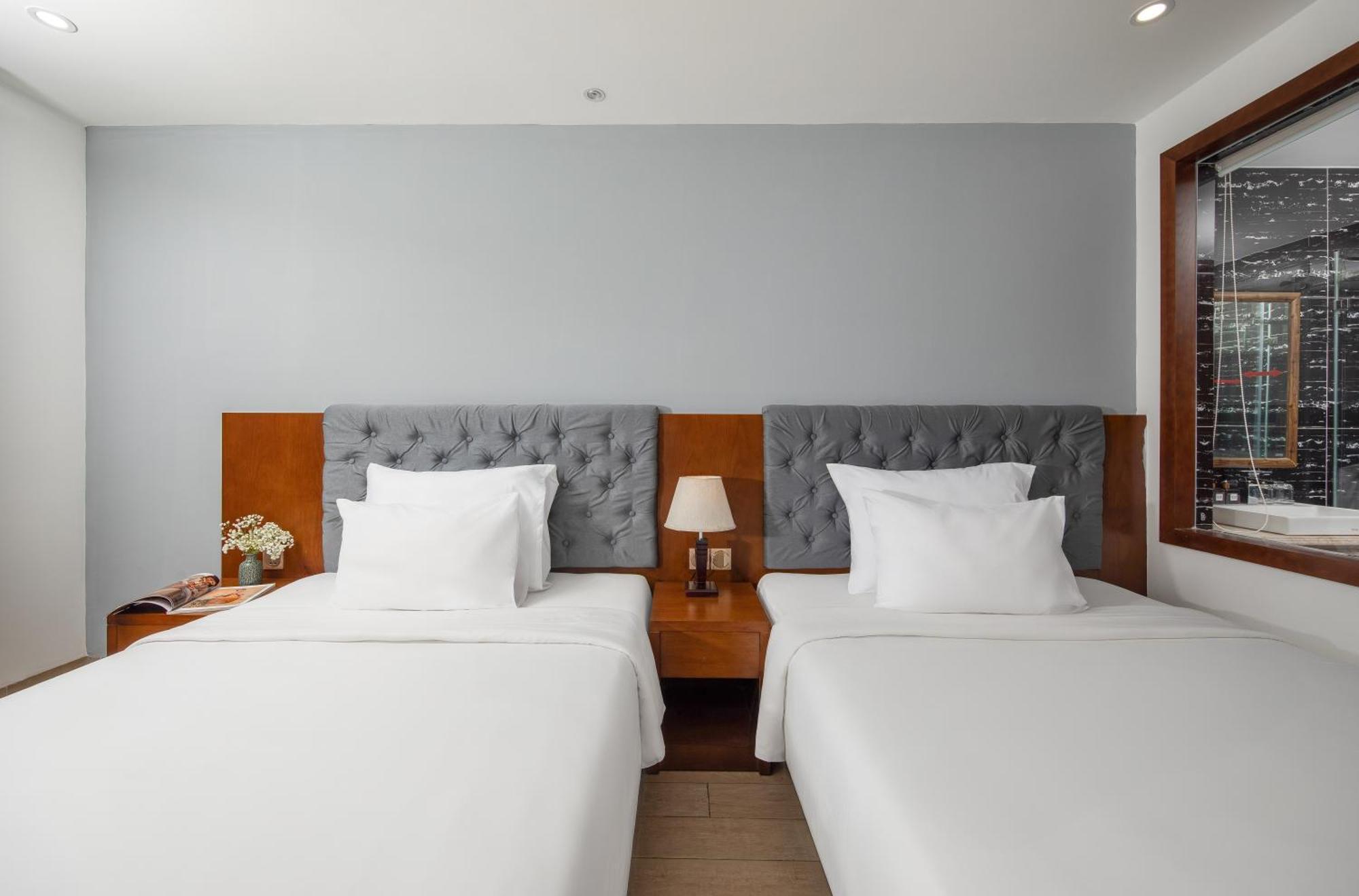 Sana Da Nang Beach Hotel Kültér fotó
